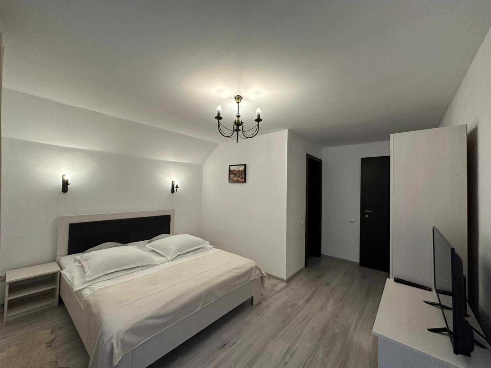 Casuta De Langa Izvor Hotel มัวเยชู เด ซุส ภายนอก รูปภาพ